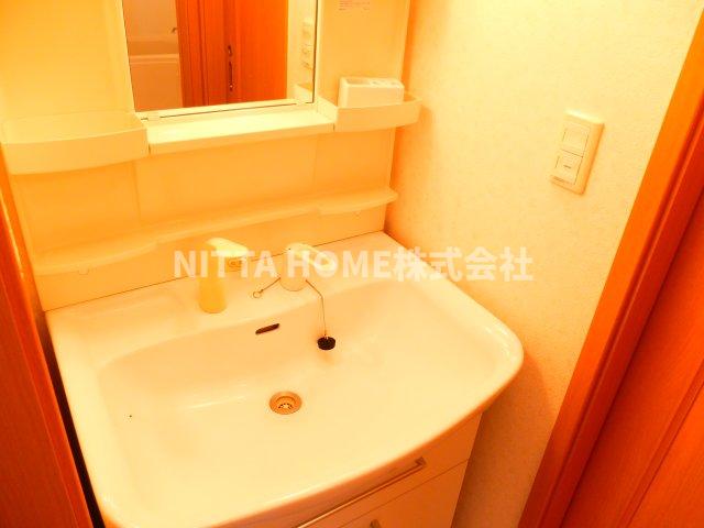 洗面設備　人気の独立洗面化粧台♪