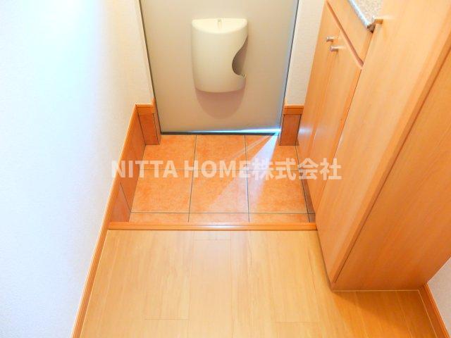 玄関　きれいな玄関です◇