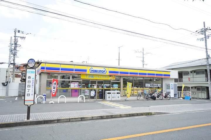 コンビニ　ミニストップ（コンビニ）まで516m