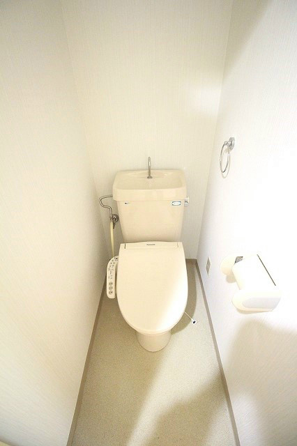 トイレ　ウォシュレット