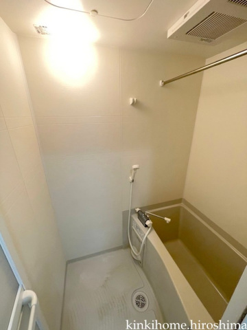 バス・シャワールーム　※別号室の写真です。