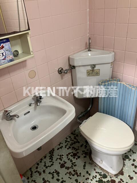 トイレ　トイレもきれいです