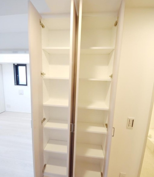 その他　たっぷりとした収納スペースです