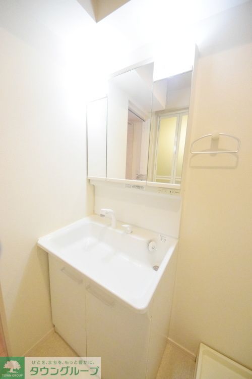 洗面設備　同仕様