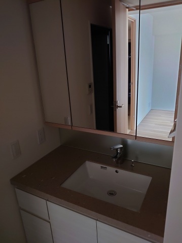 洗面設備　別部屋参考画像