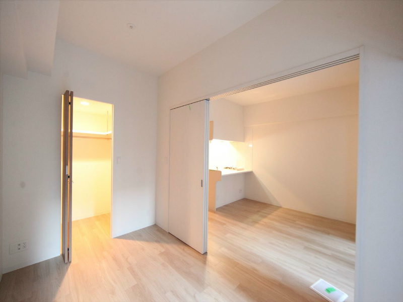 その他部屋・スペース　洋室5帖　ウォークインクローゼット付（収納充実してます）