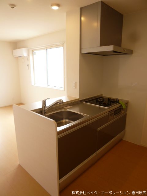 キッチン　写真は同型タイプ