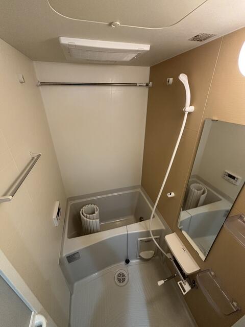 バス・シャワールーム　※別部屋参考写真