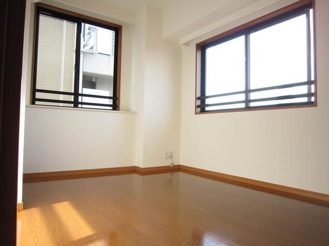 その他部屋・スペース　洋室5帖