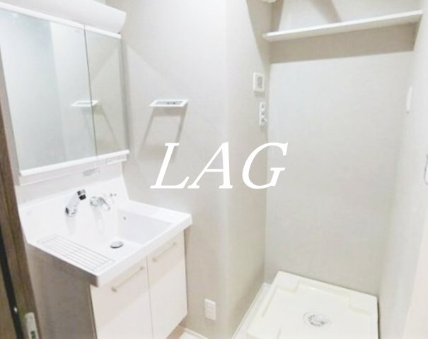 洗面設備　洗面台です。