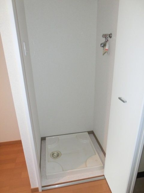 その他設備　室内洗濯機置場
