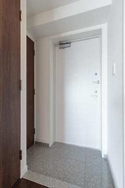 玄関　※写真は同タイプ住戸です。