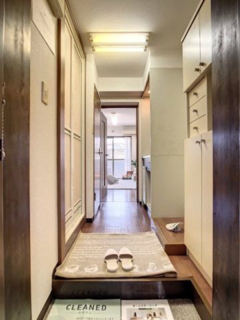 玄関　モデルルーム