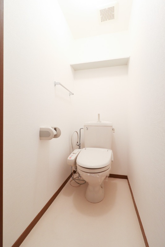 トイレ　図面と現状に相違がある場合には現状を優先