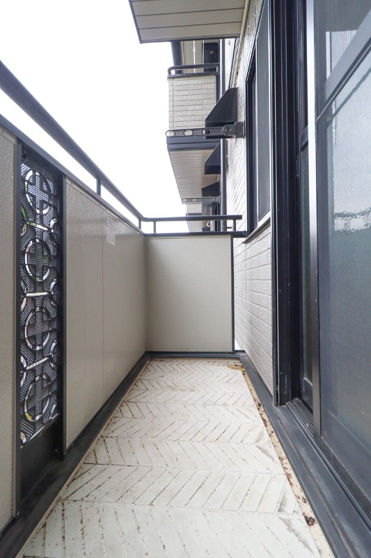 バルコニー　図面と現状に相違がある場合には現状を優先