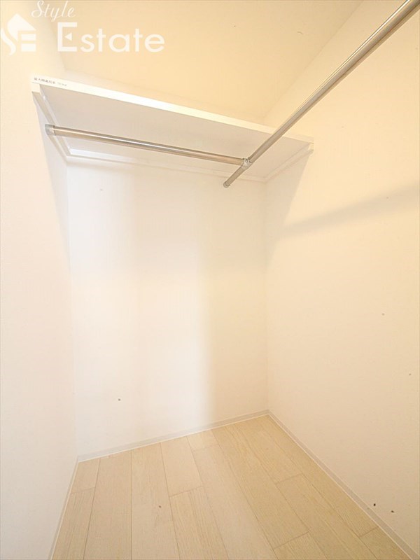 収納　ウォークインクローゼット