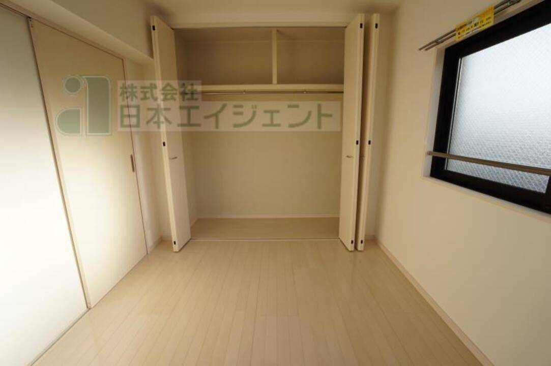 収納　クローゼット