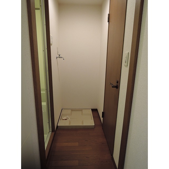 その他　室内洗濯機置き場です。