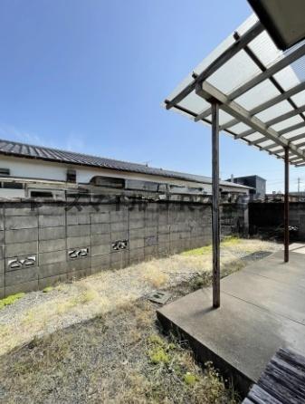 バルコニー　広々としたバルコニーです