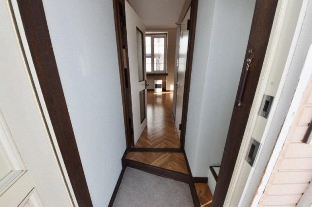 玄関　※別号室参考画像