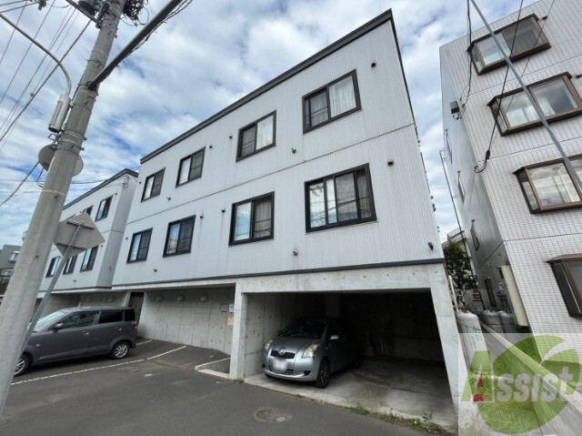 建物外観　札幌市東区北４２条東「ＰＬＡＴＡＦＡＺ」