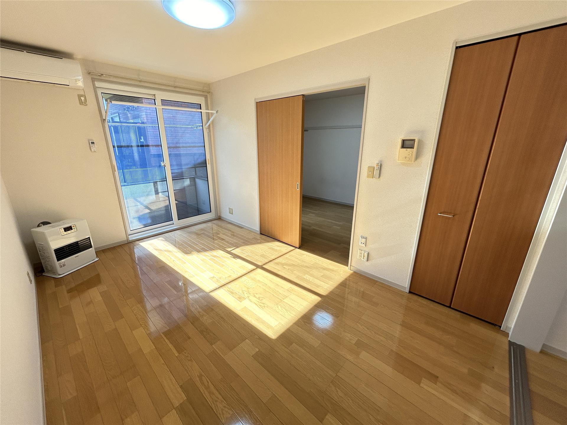 居室・リビング　居室