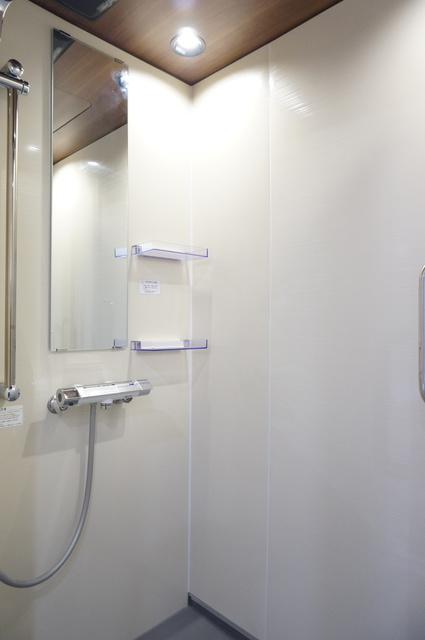 バス・シャワールーム　シャワールーム設置済なので快適に暮らせます☆