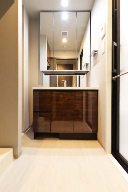 洗面設備　玄関