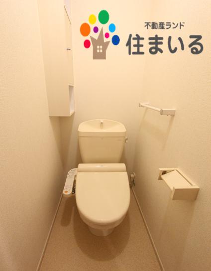 トイレ　※写真は同型タイプとなります