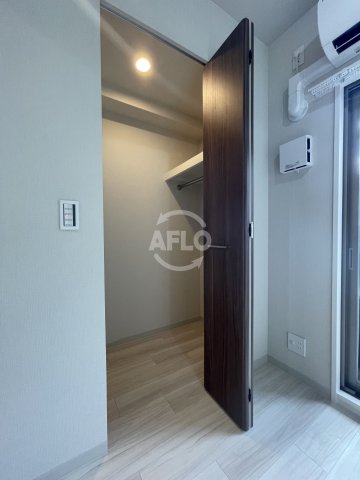 収納　ミラージュパレス難波幸町　ウォークインクローゼット