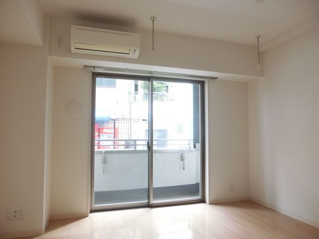 その他部屋・スペース　エアコン完備の洋室です