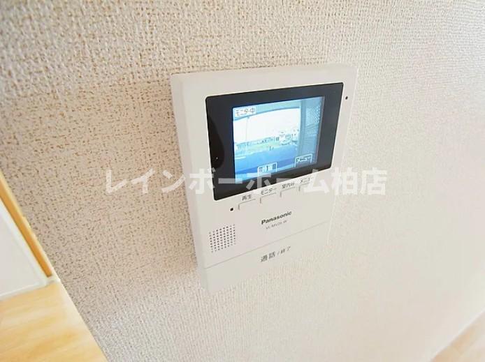 セキュリティ　TVインターホンです