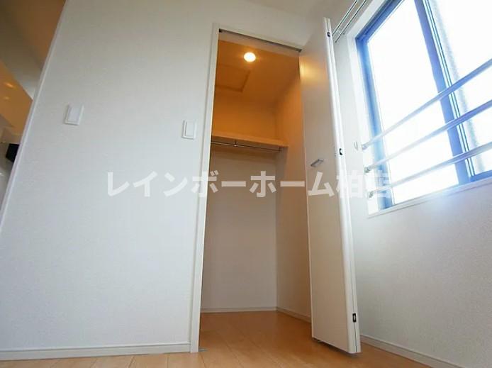 収納　たっぷりとした収納スペースです