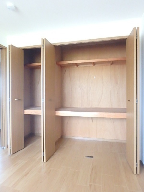 収納　図面と現状に相違がある場合には現状を優先