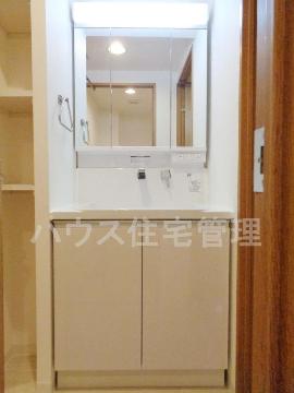 洗面設備　洗髪洗面化粧台