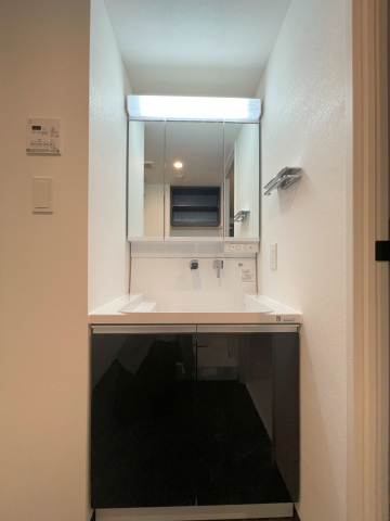 洗面設備　スカイコートルアナ文京本駒込　文京区本駒込５