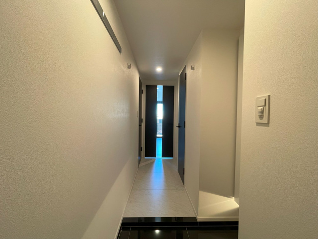 玄関　スカイコートルアナ文京本駒込　文京区本駒込５