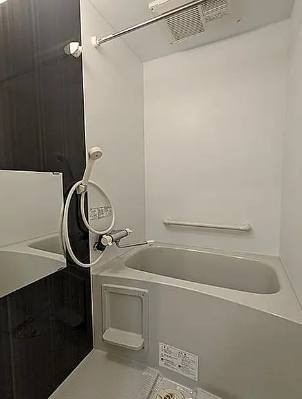 バス・シャワールーム　☆ゆったりくつろげるお風呂☆