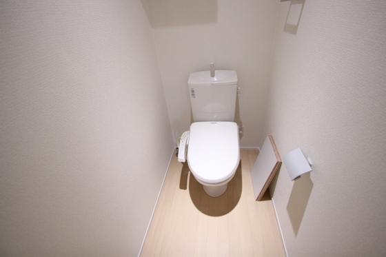 トイレ　※別部屋の写真です