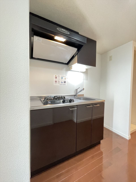 キッチン　※別部屋参考写真