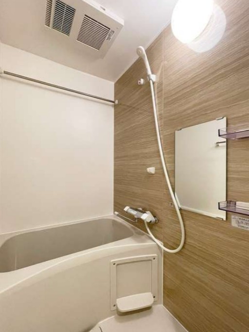 バス・シャワールーム　清潔な浴室！