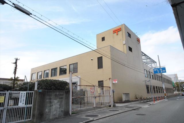 郵便局　淀川郵便局（郵便局）まで64m