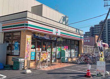 コンビニ　セブンイレブン葛飾奥戸2丁目店（コンビニ）まで270m