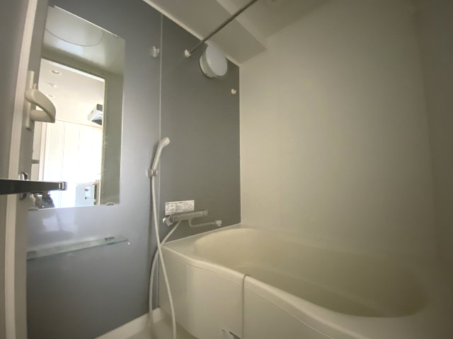 バス・シャワールーム　清潔な浴室！