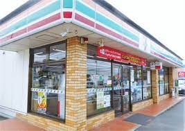 コンビニ　セブンイレブン半田北二ツ坂店（コンビニ）まで532m