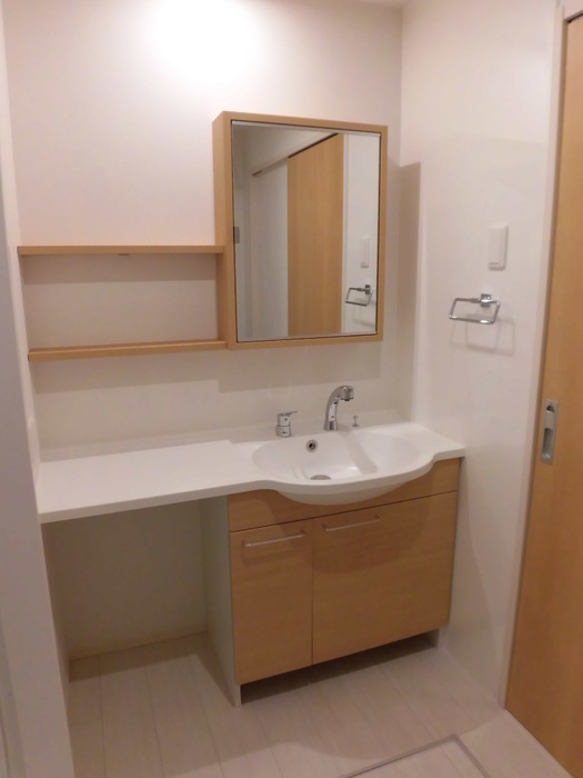 洗面設備　使いやすい洗面所です