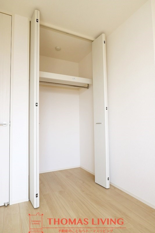 収納　写真は別号室です。