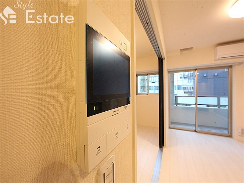 セキュリティ　モニター付きインターホン