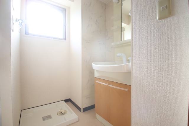 洗面設備　※別室の参考写真の為、現況優先です。