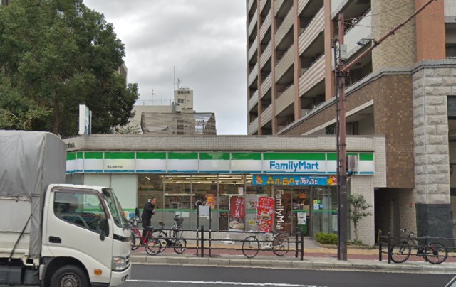 コンビニ　ファミリーマート深江橋駅東店（コンビニ）まで721m